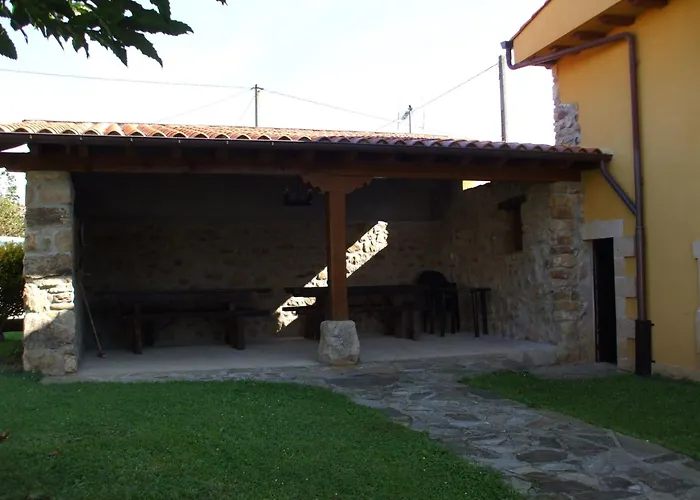 Apartamentos La Corraliza